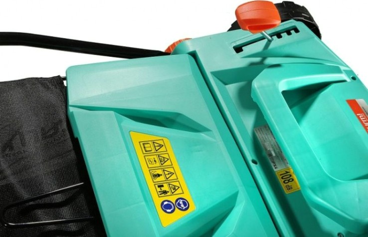 Скарификатор электрический Sturm SE1738