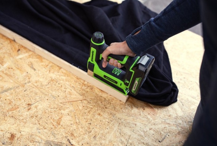 Скобозабиватель аккумуляторный GREENWORKS G24CS10 без АКБ и ЗУ [3400107]