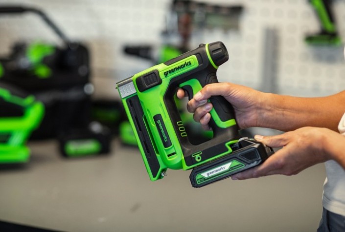 Скобозабиватель аккумуляторный GREENWORKS G24CS10 без АКБ и ЗУ [3400107]