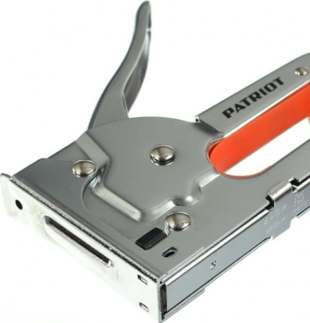 Скобозабиватель ручной PATRIOT SPQ-110 скобы тип 53 4-8мм, 100шт комплекте [350007501]