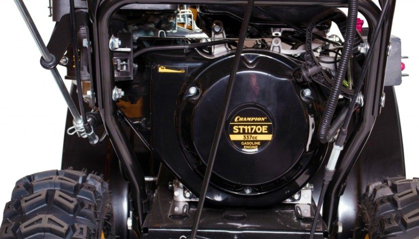 Снегоуборщик бензиновый CHAMPION ST 1170 E [ST1170E]