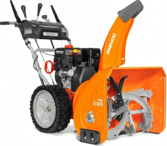 Снегоуборщик бензиновый DAEWOO DAST 8570 Снегоуборщик бензиновый DAEWOO DAST 8570