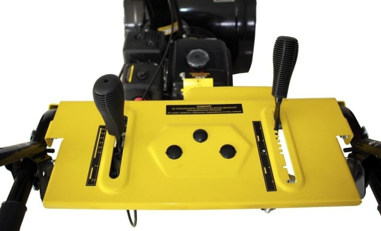 Снегоуборщик бензиновый HUTER SGC 5500Х [70/7/36]