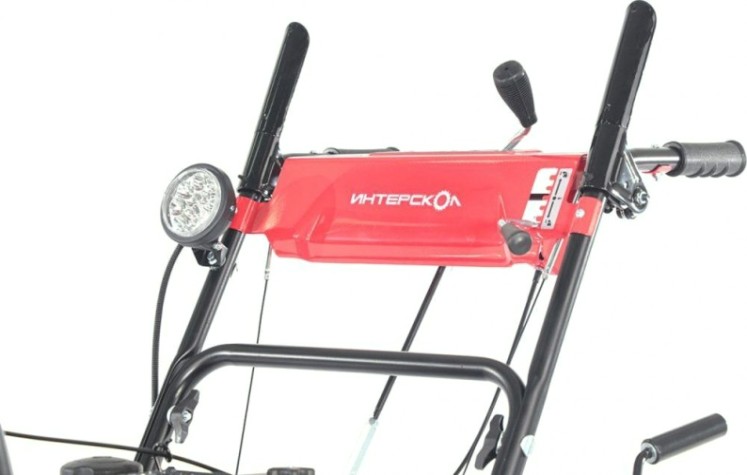 Снегоуборщик бензиновый ИНТЕРСКОЛ СМБ-61/7ЭФ [781.0.0.70]