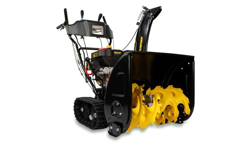 Снегоуборщик гусеничный бензиновый CHAMPION STT761E