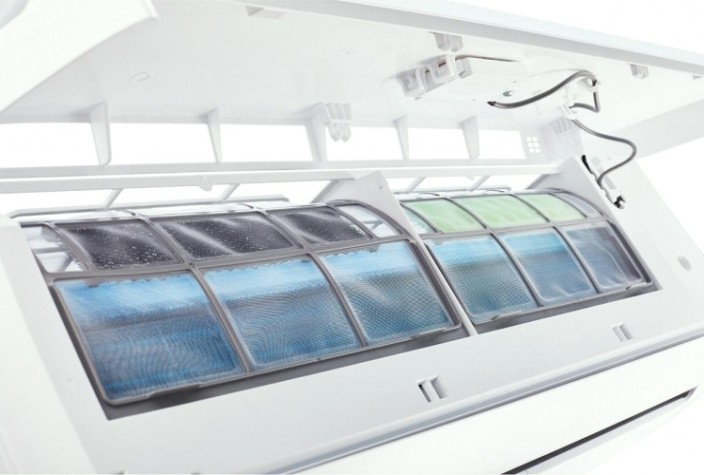 Сплит-система с обычным управлением ELECTROLUX EACS-12HAL/N3 LOFT [НС-1428443]