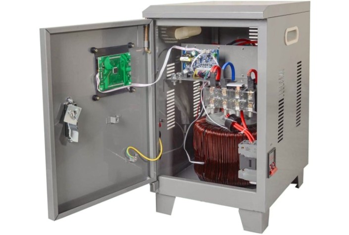 Стабилизатор напряжения однофазный Ресанта АСН-20000/1-Ц [63/6/19]