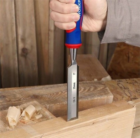 Стамеска-долото WORKPRO WP243006 для высоких нагрузок 12мм Стамеска-долото WORKPRO WP243006 для высоких нагрузок 12мм