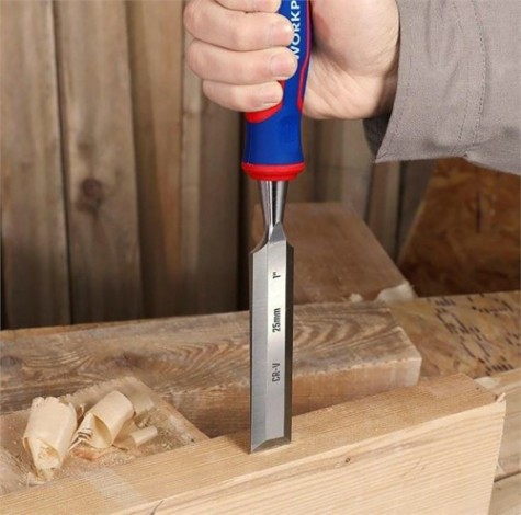 Стамеска-долото WORKPRO WP243008 для высоких нагрузок 18мм Стамеска-долото WORKPRO WP243008 для высоких нагрузок 18мм