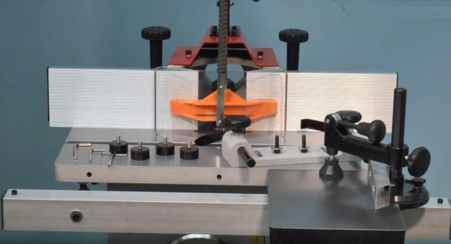 Станок фрезерный Warrior W0404 1,5 кВт, 230В [0501010025000]