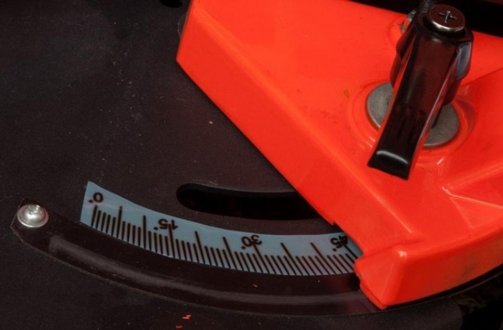 Станок ленточнопильный STALEX BS- 85 230V [388000]