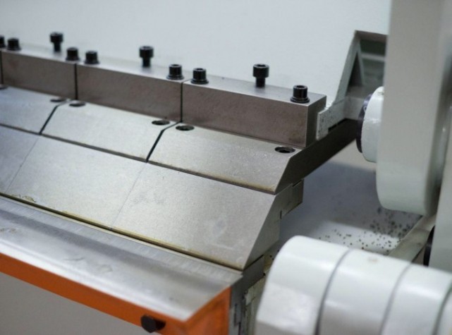 Станок листогибочный STALEX HW1830x3.5 гидравлический [HW1830]