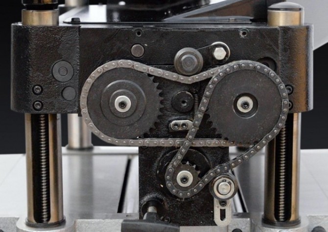 Станок рейсмусовый Warrior W0204 HL 2,2 кВт, 400В [0401010165000]