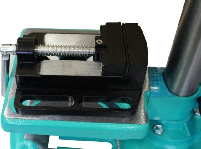 Станок сверлильный Sturm BD7045