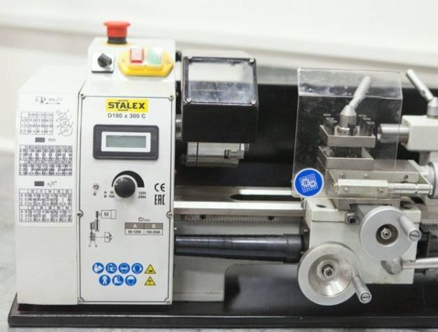 Станок токарный STALEX D180x300C настольный