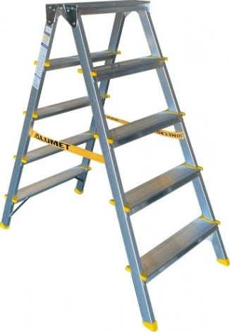 Стремянка алюминиевая АЛЮМЕТ APD 9205 5 ступеней двухсторонняя анодированная [АРD 9205]