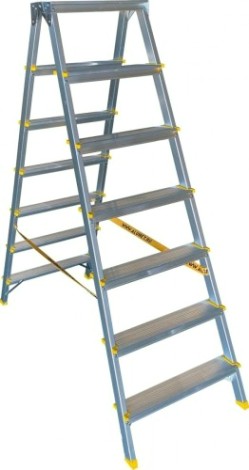 Стремянка алюминиевая АЛЮМЕТ APD 9207 7 ступеней двухсторонняя анодированная [APD9207]