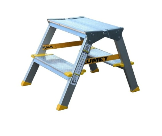 Стремянка алюминиевая АЛЮМЕТ ASD 5202 2 ступени двухсторонняя анодированная, ступ 130 мм [ASD 5202]