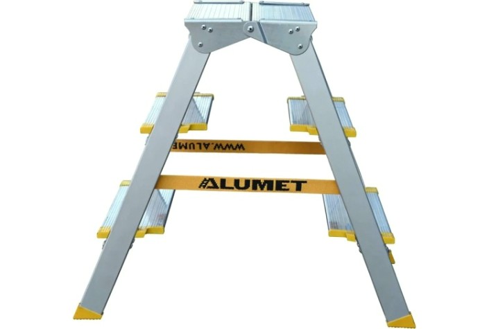 Стремянка алюминиевая АЛЮМЕТ ASD 5203 3 ступени двухсторонняя анодированная, ступ 130 мм [ASD 5203]