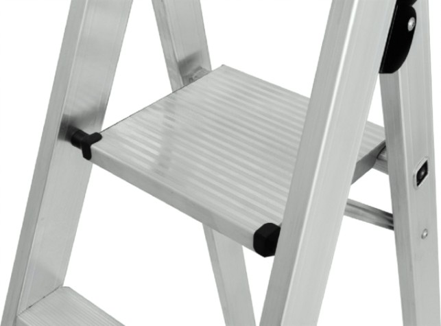 Стремянка алюминиевая KRAUSE STABILO 3 ступени, 225 кг, высокая дуга [135018]