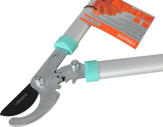 Сучкорез Sturm 3012-05-02 490 мм, зубчатый механизм Сучкорез Sturm 3012-05-02 490 мм, зубчатый механизм