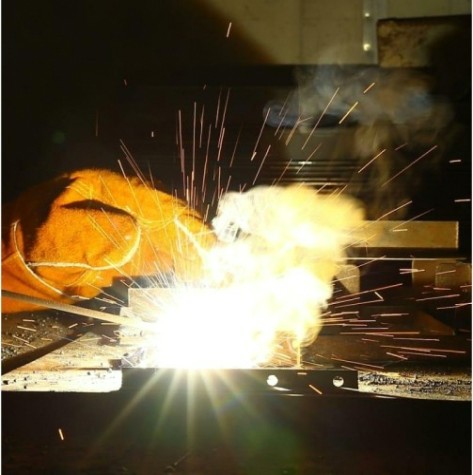 Сварочный инвертор DEKO DKWM200A LCD Advanced + набор 2 предмета [051-4683]