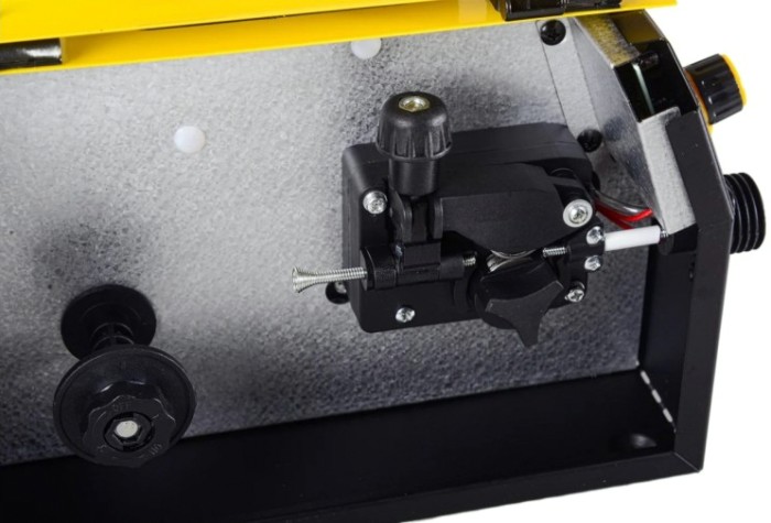 Сварочный полуавтомат EUROLUX IWM-200 MIG 5в1 [65/180]