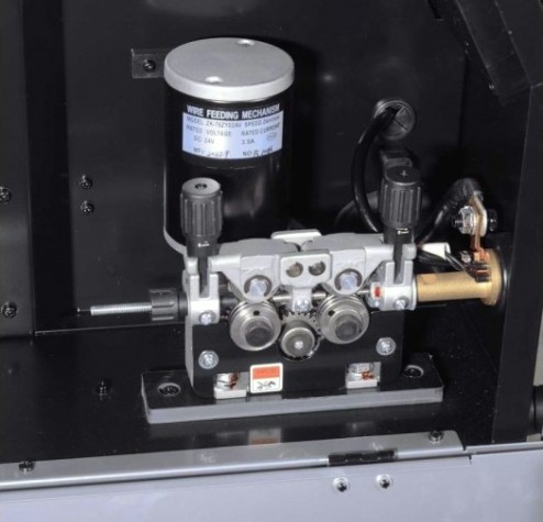 Сварочный полуавтомат Ресанта САИПА-350 ПРО [65/137]