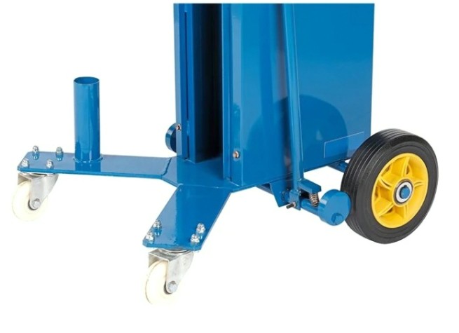 Тележка-держатель NORDBERG N31P182 с цепью для пневмогайковерта 1'' Тележка-держатель NORDBERG N31P182 с цепью для пневмогайковерта 1''