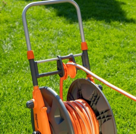 Тележка для шланга DAEWOO DWR 2090 100 м Тележка для шланга DAEWOO DWR 2090 100 м