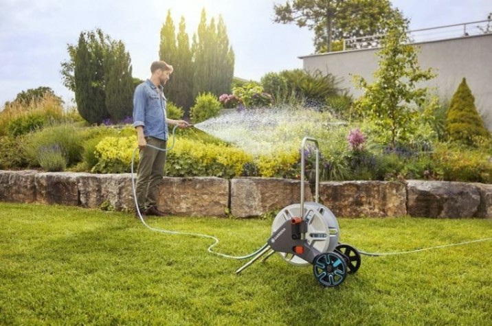 Тележка для шланга GARDENA CleverRoll M с комплектом для полива 18542-20.000.00 [18542-20.000.00]