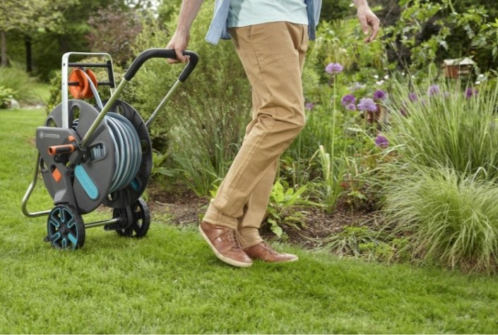 Тележка для шланга GARDENA СleverRoll L Easу с комплектом для полива 18522-32.000.00 [18522-32.000.00]