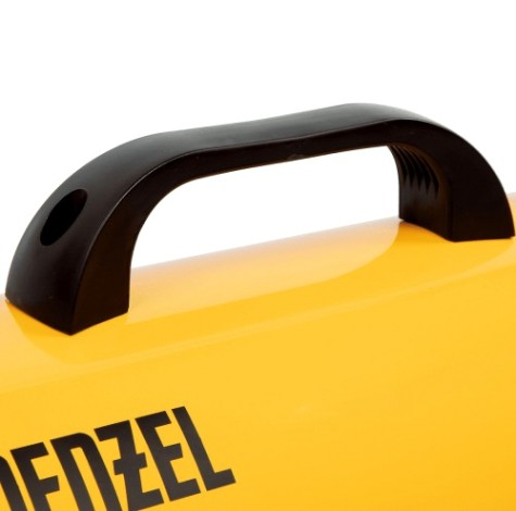 Тепловая пушка на дизтопливе прямого нагрева Denzel DHG-20 L DHG-20 [96482]