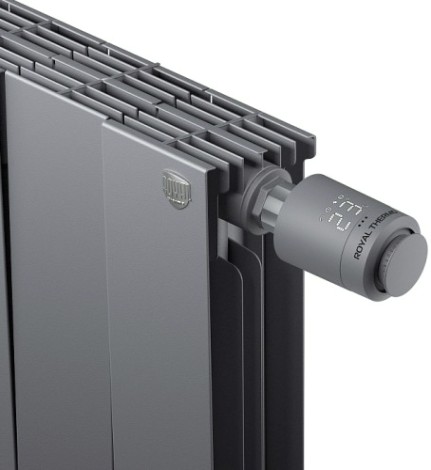 Термостат радиаторный электронный ROYAL THERMO Smart Heat, черный НС-1402610 [НС-1402610]