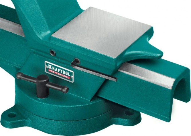 Тиски KRAFTOOL FORGE-180/230 с регулировкой компенсации люфта [32700-230]