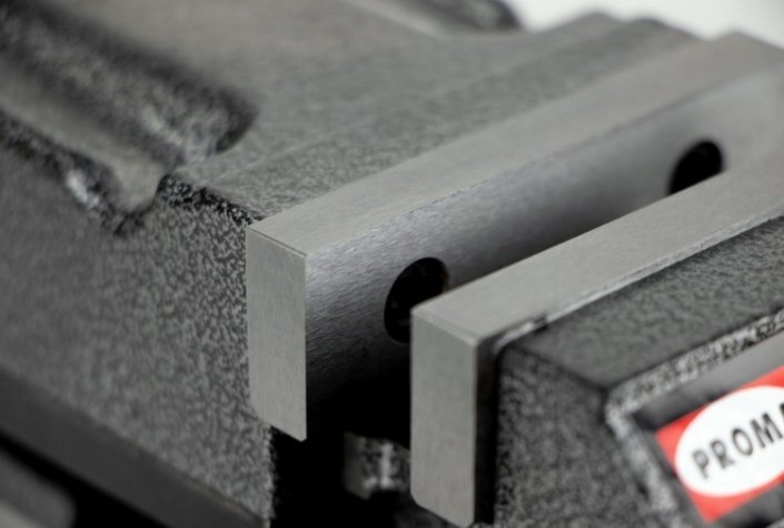 Тиски PROMA SO-80 поворотные [25300103]