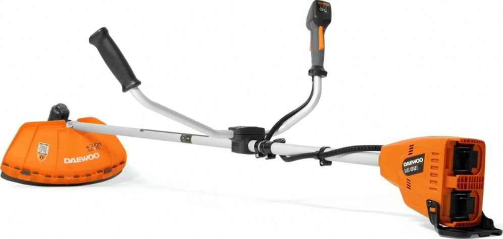 Триммер аккумуляторный DAEWOO DABC 4242Li без АКБ и ЗУ Триммер аккумуляторный DAEWOO DABC 4242Li без АКБ и ЗУ