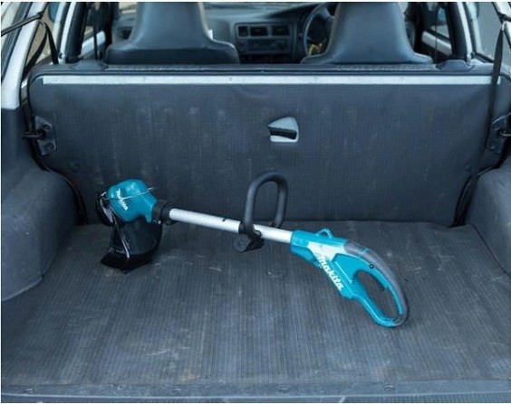 Триммер аккумуляторный MAKITA UR 100 DWAEX [UR100DWAEX]