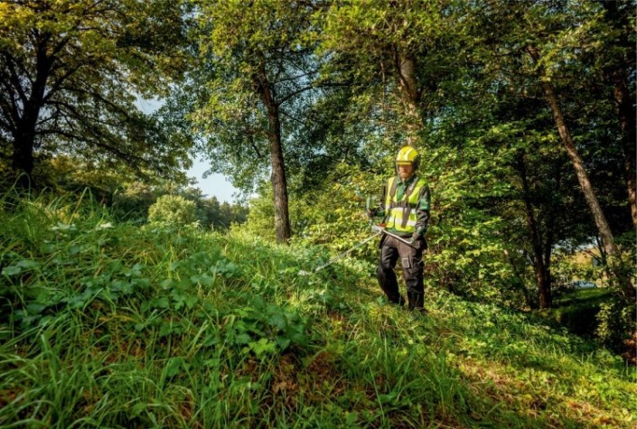 Триммер аккумуляторный METABO FSB 36-18 LTX BL 40 без АКБ и ЗУ [601611850]