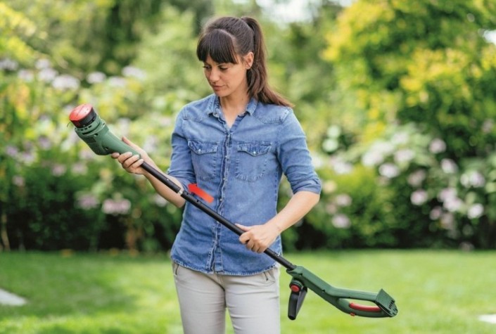 Триммер электрический BOSCH EasyGrassCut 26 [06008C1J01]