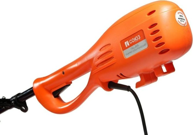 Триммер электрический СОЮЗ ГКС-3515 разъемный вал, леска, нож Триммер электрический СОЮЗ ГКС-3515 разъемный вал, леска, нож