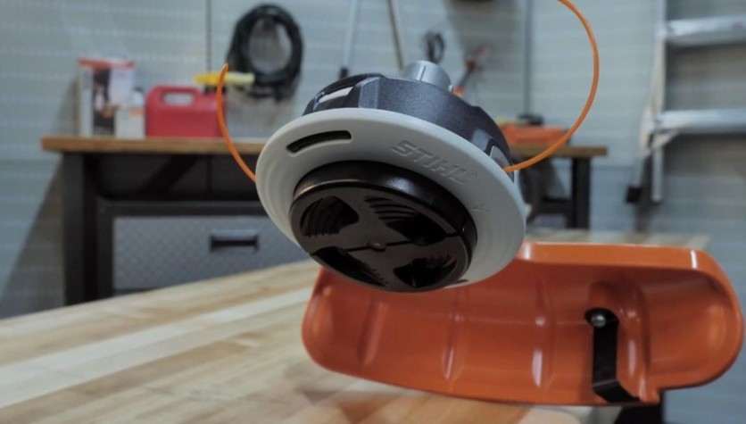 Триммерная головка STIHL AutoCut C 26-2 (для FS55,70,80- 130, 250) [40027102169]