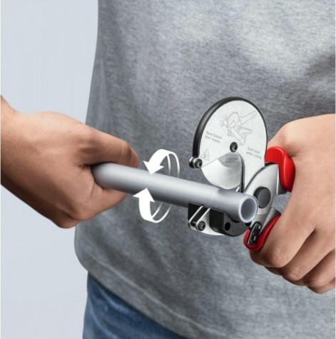 Труборез KNIPEX KN-902525 для композитных пластиковых труб (d 26 мм)