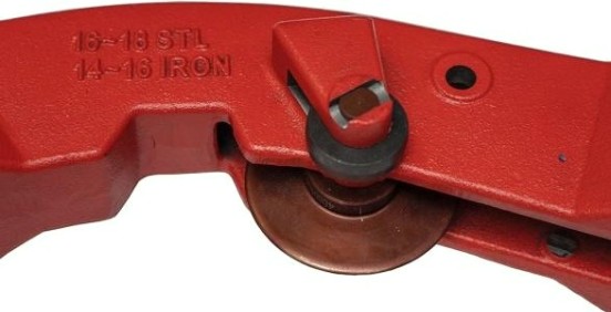 Труборез ручной VOLL 5.20018 роторный VRC18S