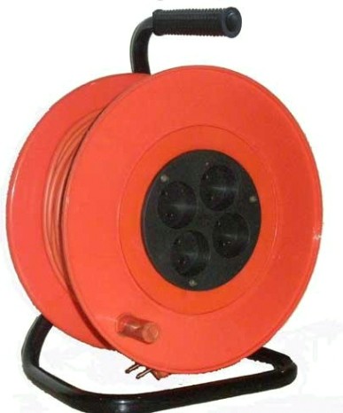 Удлинитель на катушке Электроконтакт 18231 "Умелец" (КГ 3х1,5 АЗ) 30 м Удлинитель на катушке Электроконтакт 18231 "Умелец" (КГ 3х1,5 АЗ) 30 м