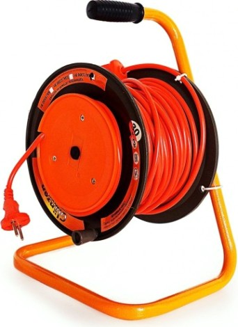 Удлинитель на катушке GLANZEN EB-30-001 ПВС 2х0,75 30м Удлинитель на катушке GLANZEN EB-30-001 ПВС 2х0,75 30м