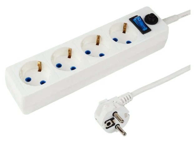 Удлинитель Proconnect 11-7226 STANDARD 4 гнезда, 1.5 м, 3х0.75 мм², с/з, автовык