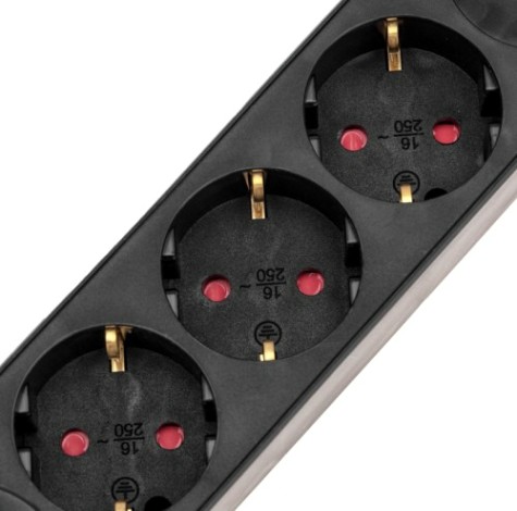 Удлинитель REXANT 13-4023 STANDARD 3 гнезда, 5м, 3х1,0мм², с/з, с выкл. 2USB