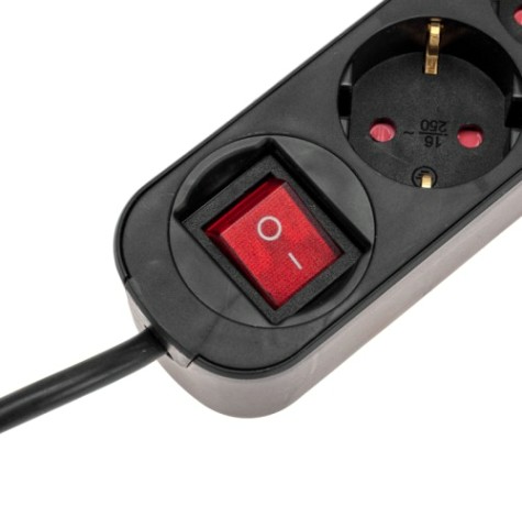 Удлинитель REXANT 13-4040 STANDARD 5 гнезд, 1,5м, 3х1,0мм², с/з, с выкл.