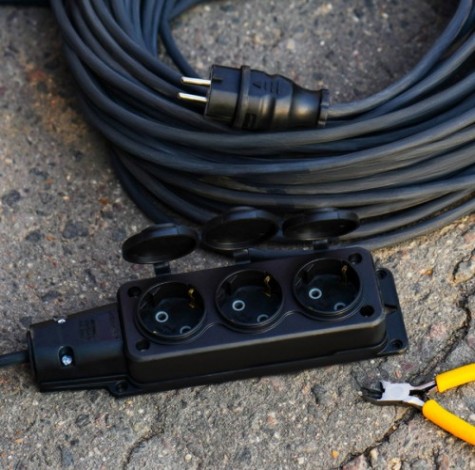 Удлинитель силовой REXANT 11-7076 КГ 3х1.5, 30 м, 3 гнезда, морозостойкий, с/з, 16A Удлинитель силовой REXANT 11-7076 КГ 3х1.5, 30 м, 3 гнезда, морозостойкий, с/з, 16A